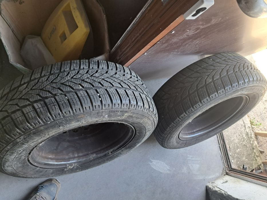 Jante pe 15 cu anvelope iarna ff bune Ford tranzit