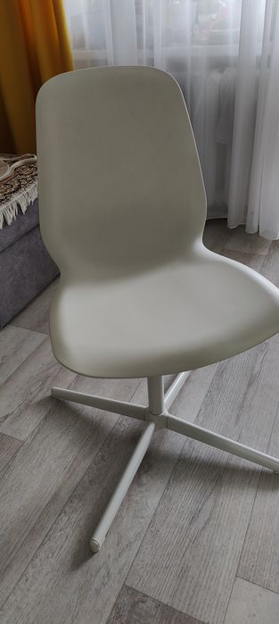 Продам стул рабочий