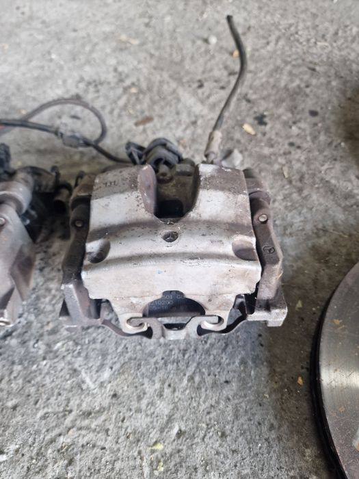 Etrier electric frana spate stanga dreap mercedes c class w205 4.3 amg