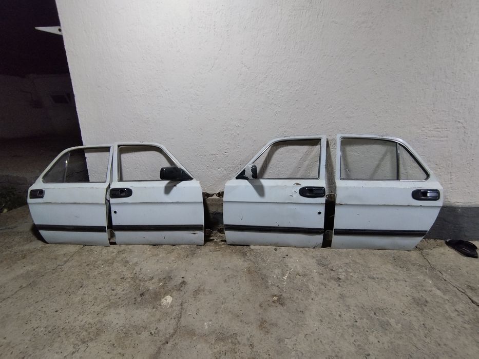 Volga zapchast sotiladi