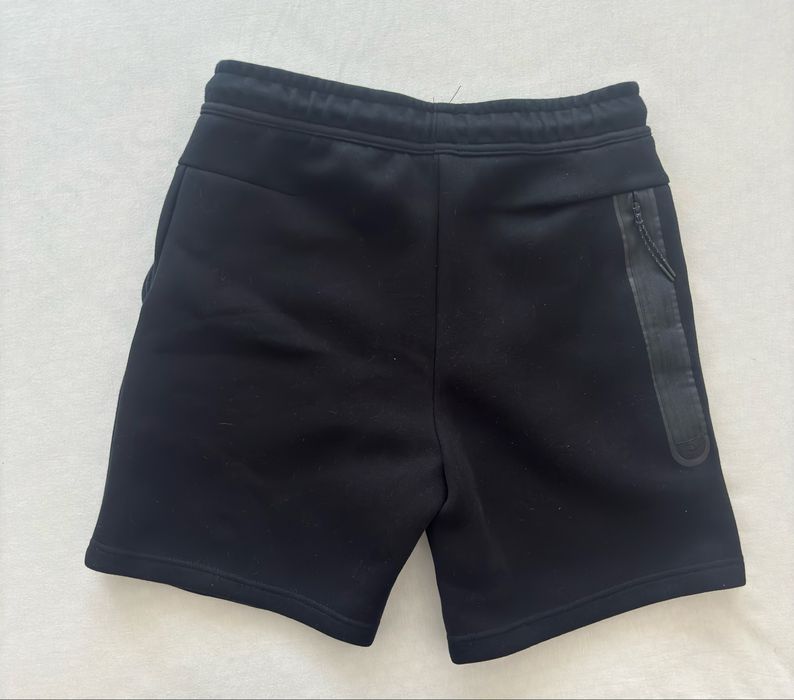 Черни Nike Tech Fleece Къси Панталони