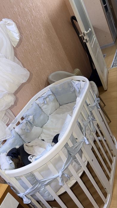 Продаю кровать-манеж