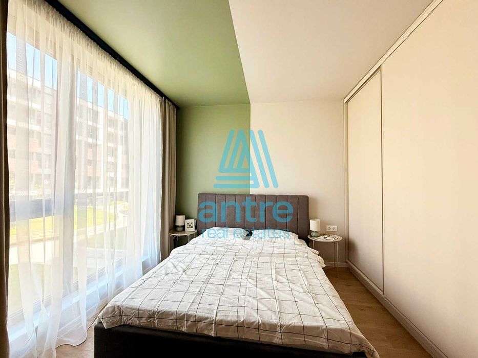 Двустаен апартамент в кв. Кръстова вада