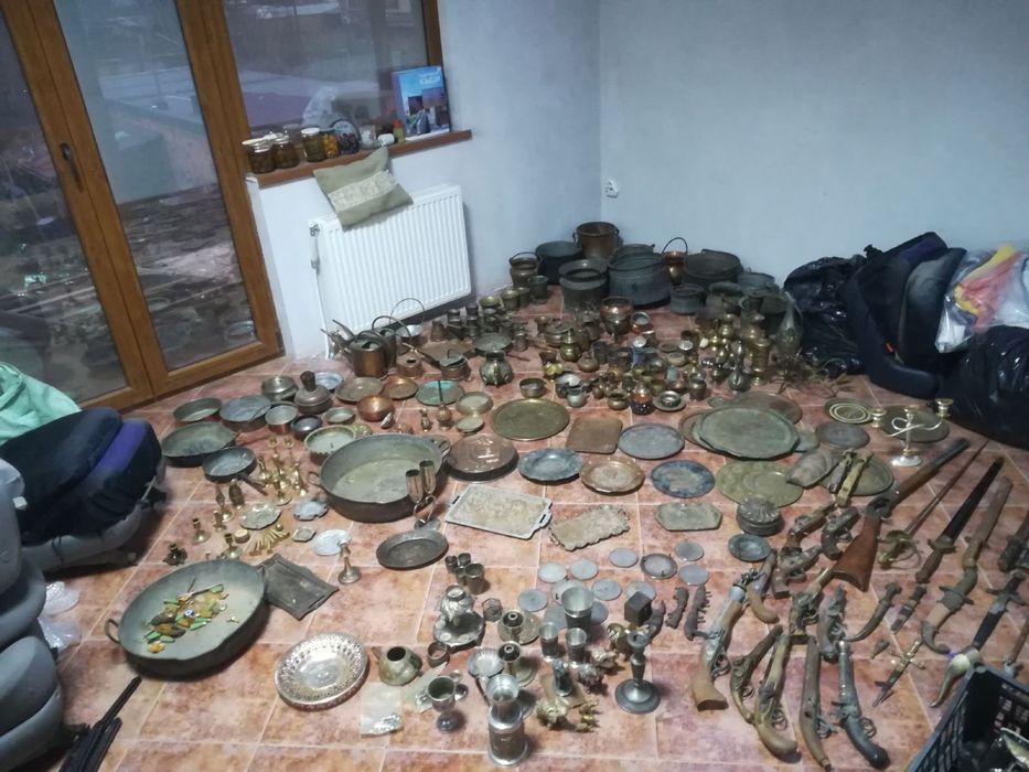 Медни и месингови съдове и предмети