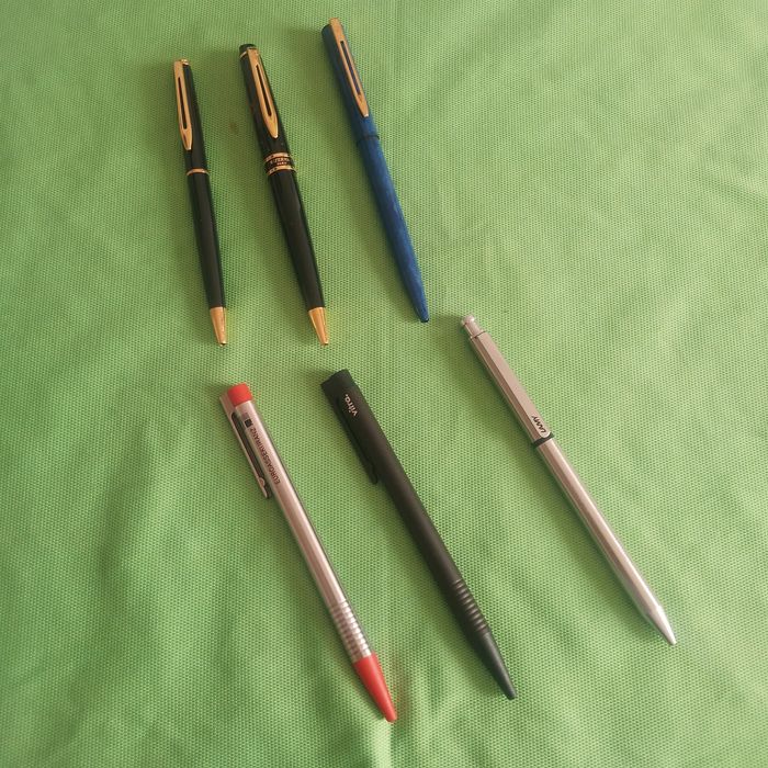 Colectie pixuri, creioane, stilouri