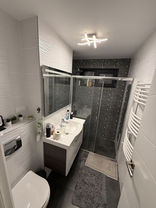 Apartament 3 camere etaj 1 girocului