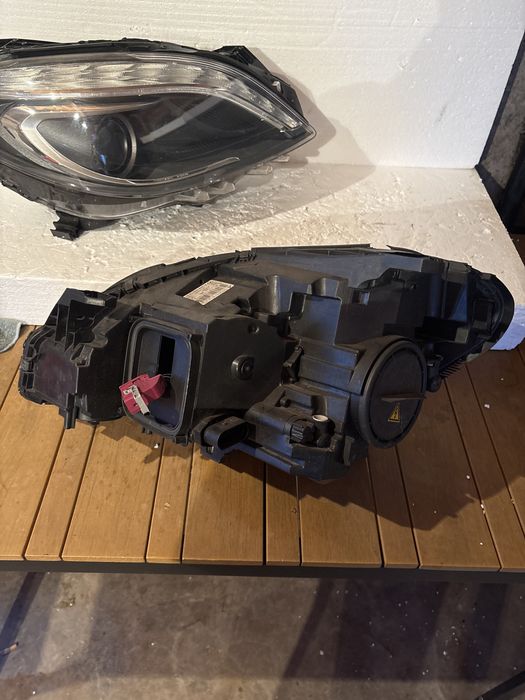 Фар Mercedes B-class 3 броя