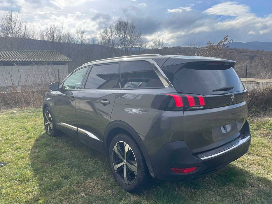 Peugeot 5008 1.2 puretech 130 hp