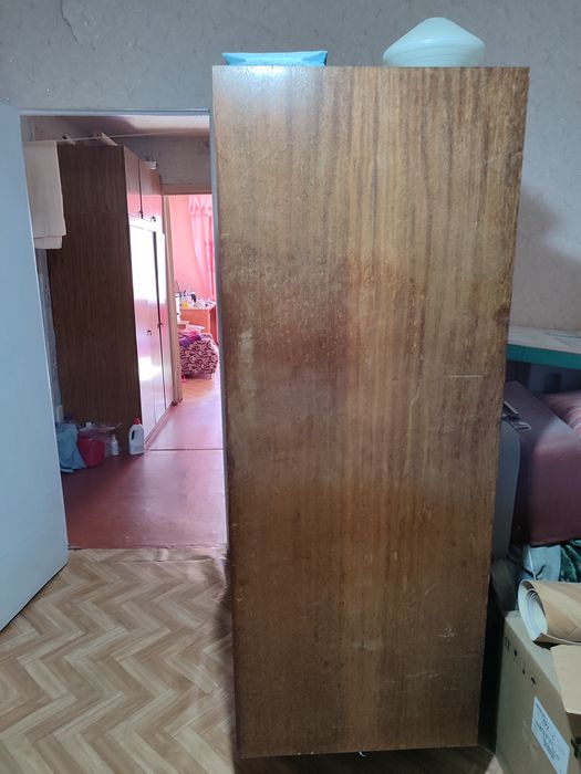 Продам ретро платиновый шкаф