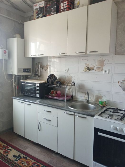3 xonali kvartira sotiladi. Navoiy City da.