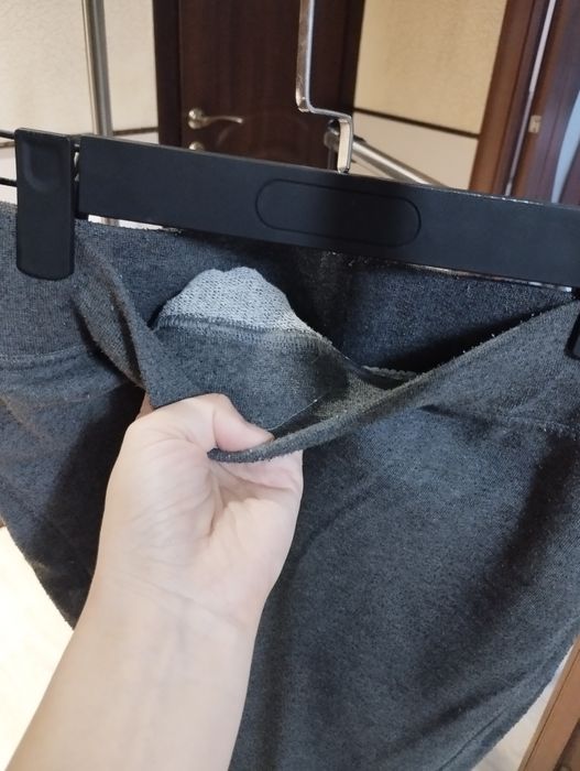 Продается серая женская двойка.