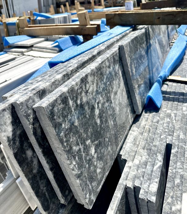 PROMOTIE! MARMURA Super Calitate Stoc mare Producător En-gross Glafuri/Trepte/Pervaze/Aticuri/Capace/Parapeți