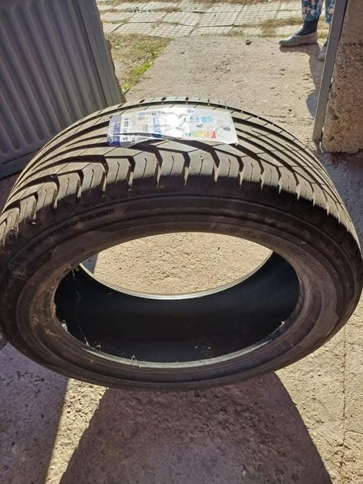 Laufenn 225 50 R17 Чисто нова