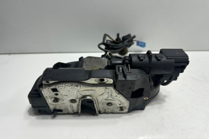 Broasca usa dreapta spate 2117301035 Mercedes-Benz E-Class W211