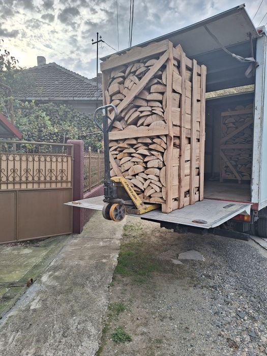 Depozit lemne de foc Arad grădiște Doar esență tare CER FAG CARPEN