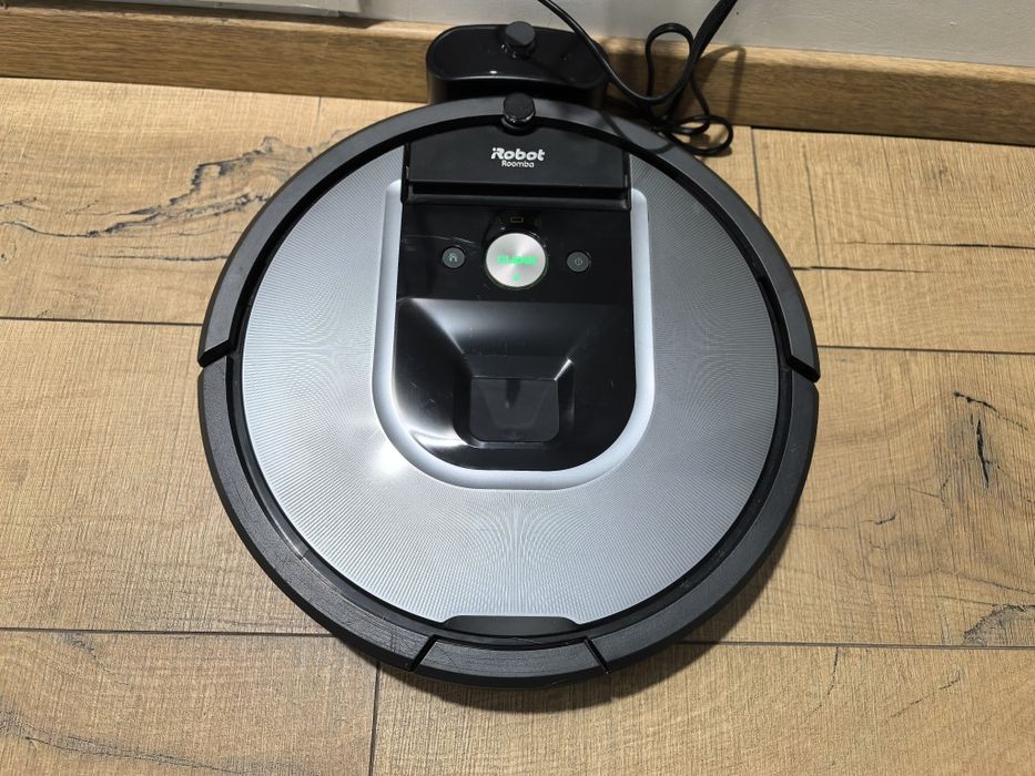 Aspirator iRobot Roomba 960