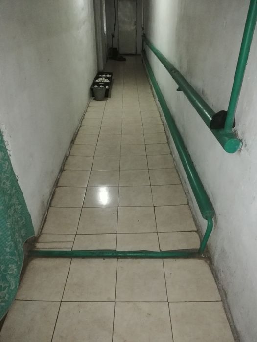 Продам базы коровники 2шт