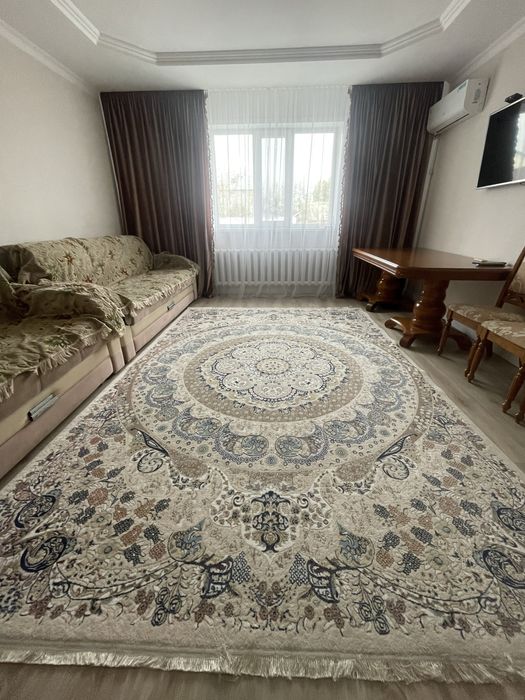 Продам ковры разных размеров