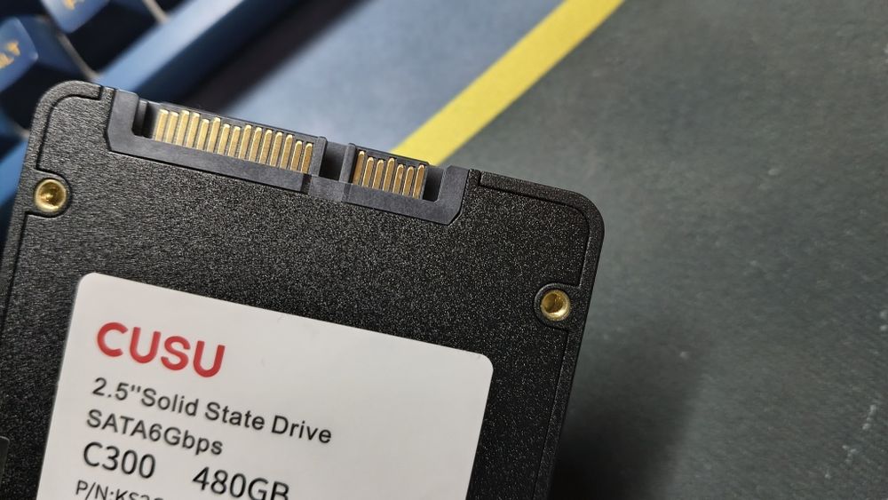 Продам SATA SSD CUSU 480gb