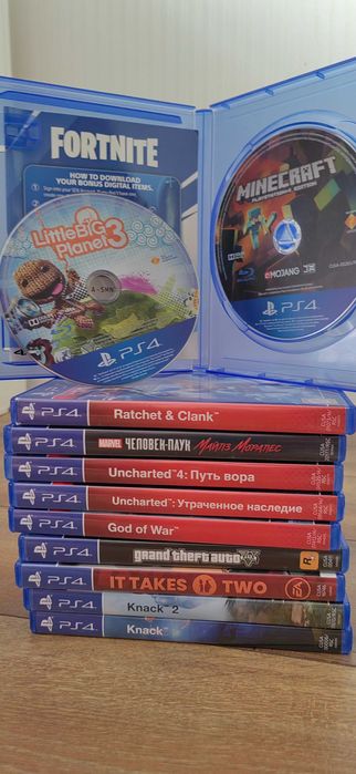 Ps 4 PRO+11 игр и 2джойстика