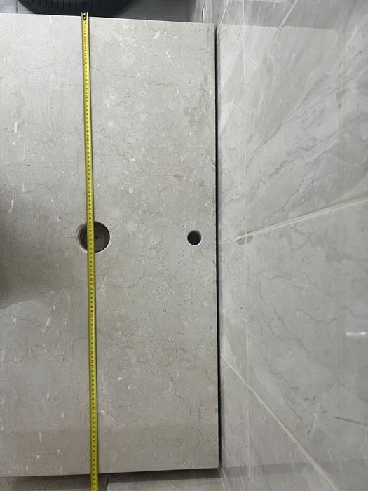 Мраморен плот с шкаф за баня или кухня