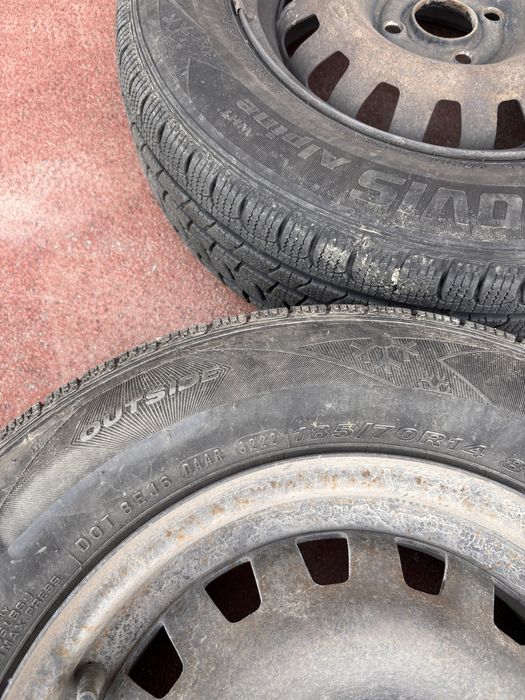 Гуми с джанти за автомобил