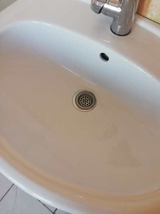 Раковина фаянс, "Тюльпан"