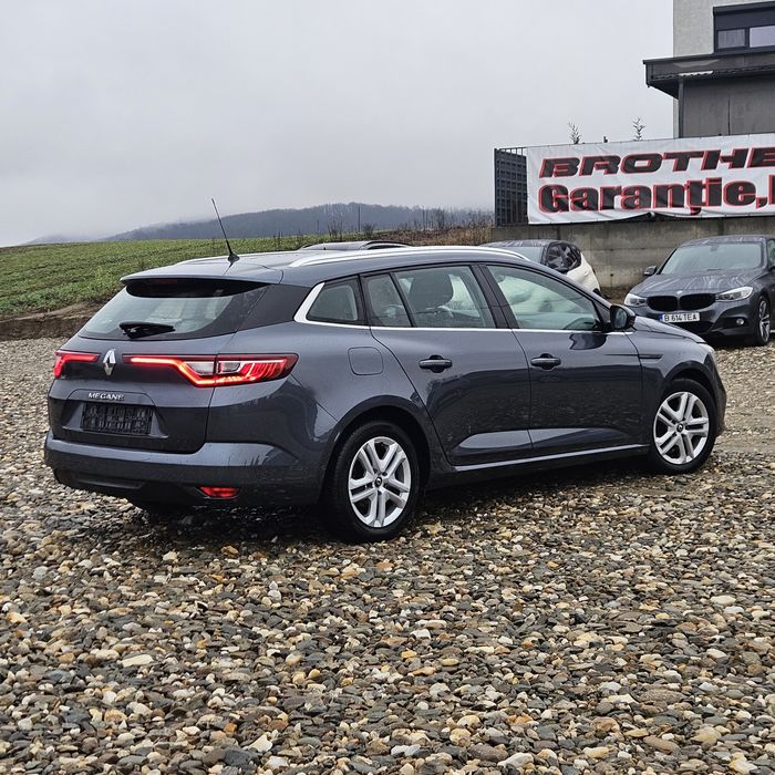 RENAULT MEGANE 2017 •1.5DCI • Automat