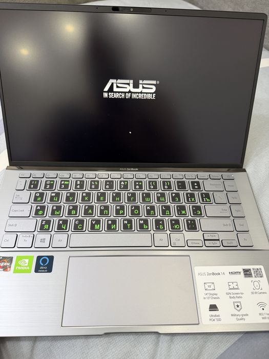 Продается Ноутбук ASUS ZenBook 14 Q407IQ 14.0" Full HD