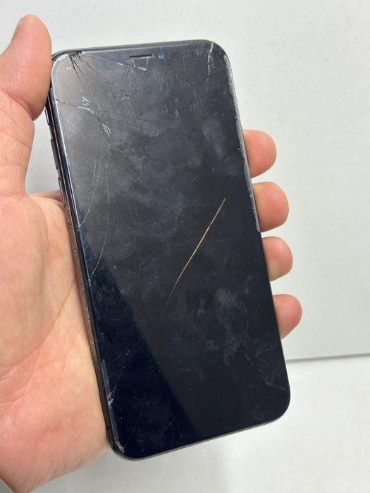 Продам Айфон Х 64г