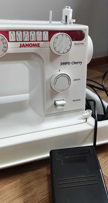 Швейная машина Janome 399 PD Cherry
