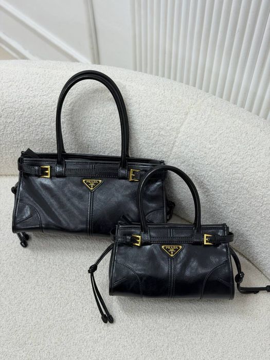 Сумка PRADA Натуральная кожа - 25000 тг