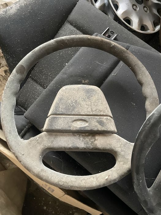 Волан Опел и Форд