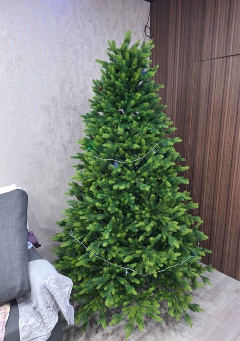 Yangi yil premium archasi