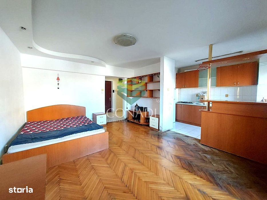 Zona Bdul Unirii, apartament cu 1 camera de vanzare, 43 mp