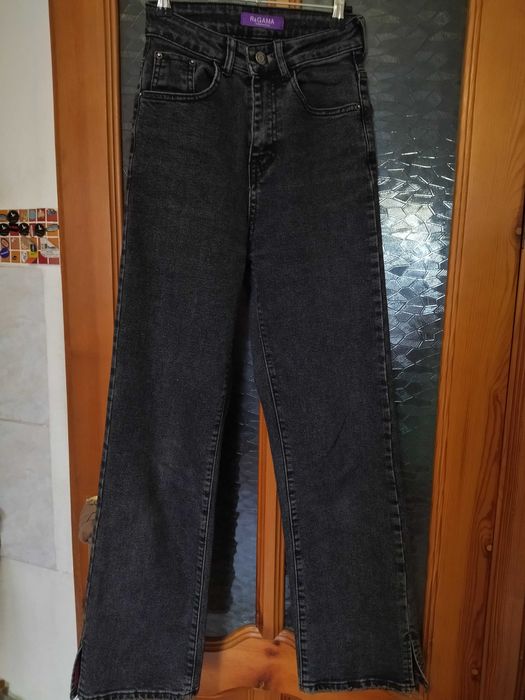 Джинсы новые 25 размер