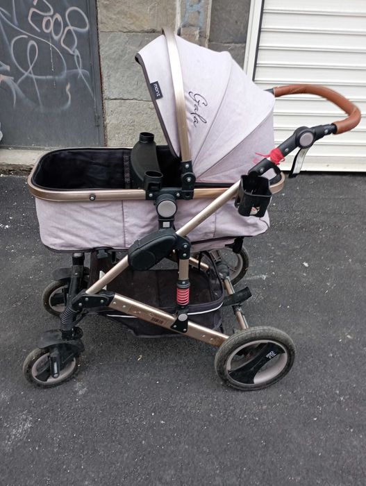 Бебешка количка Гала