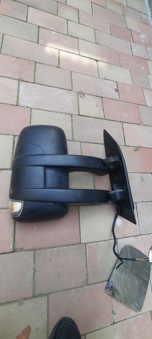 Vând oglinda dreapta iveco daily 2015+ pt piese