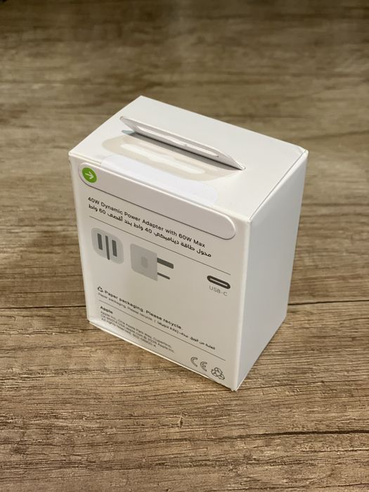 ORIGINAL Iphone 15 16 17 pro max, Macbook air,  ipad, airpods, adapter