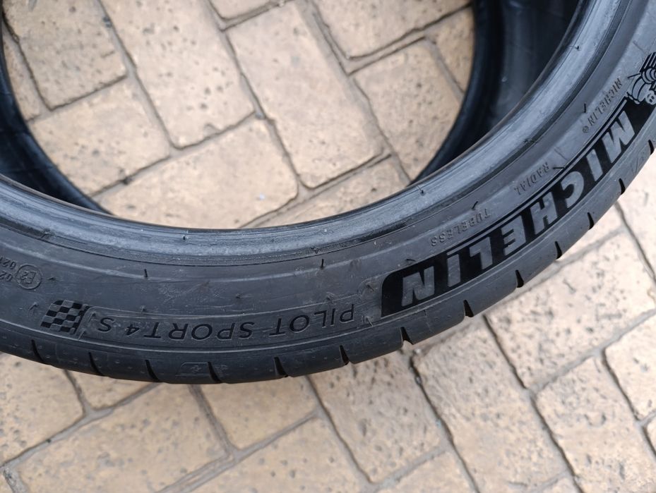 Летни гуми Michelin 275/35/20 Pilot sport 4 S