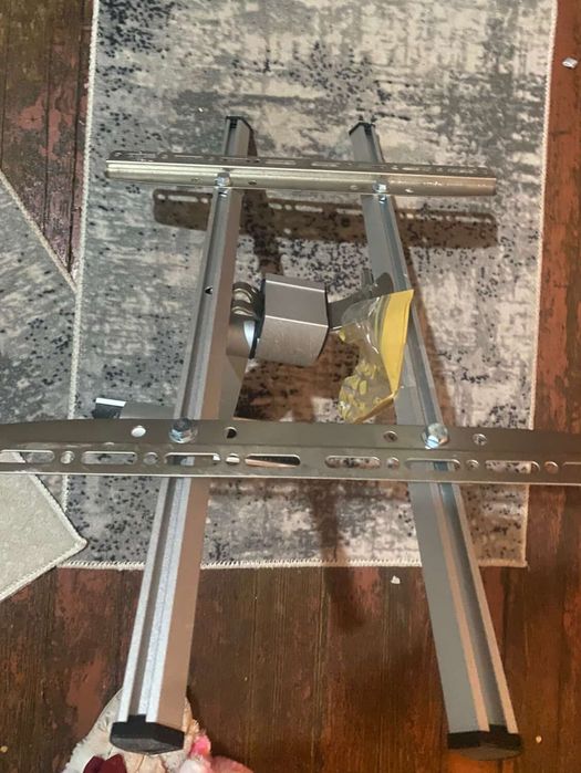 Philips 55” LED Smart TV със стойка за стена