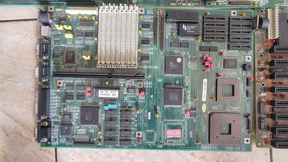 6 retro placi de baza defect