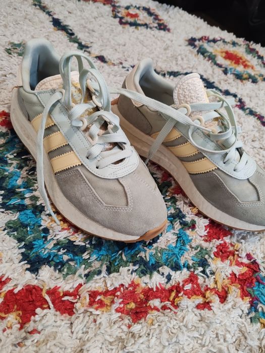 Adidas Retropy E5