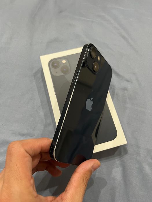 Продам айфон 13 128 гиг
