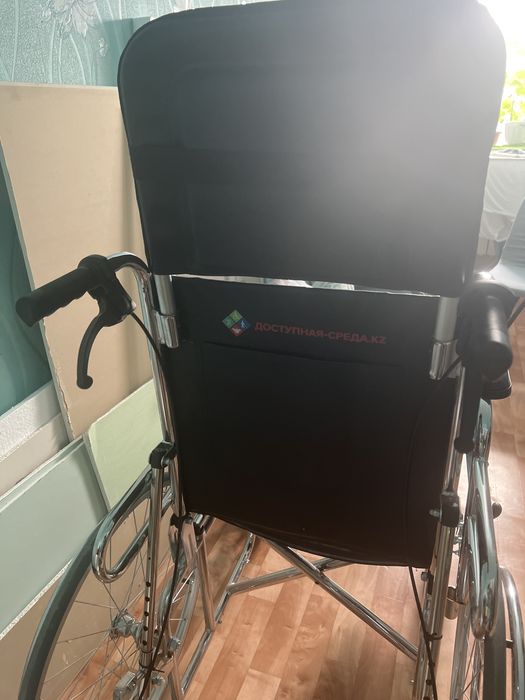 Инвалидная коляска