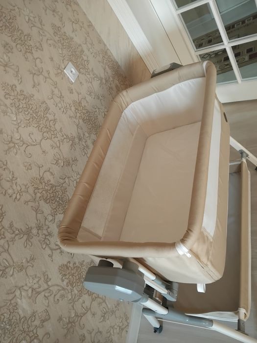 Электрон детиский кроват.