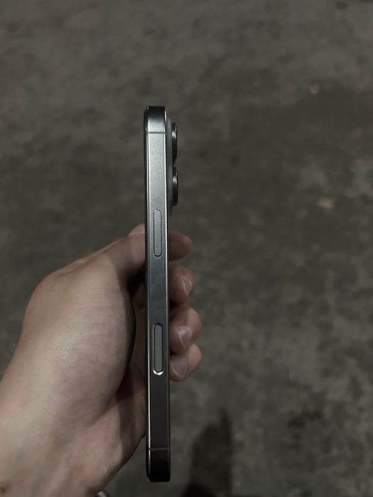 iphone 16 pro продам