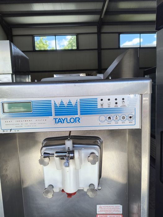 Сладолед Машина -- TAYLOR -- USA .