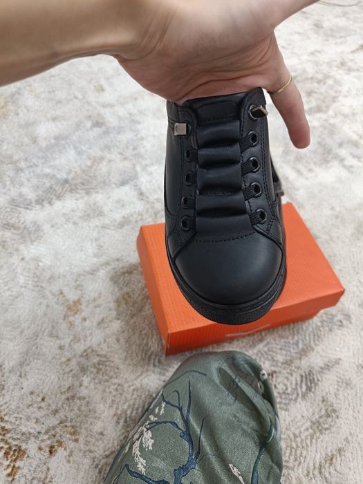 Продам обувь на мальчика