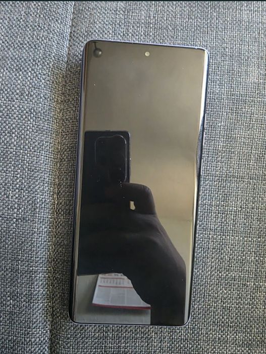 Motorola Edge 50 Pro (512GB/12GB) • Luxe Lavender • Перфектен в кутия + оригинално зарядно. Още в гаранция!
